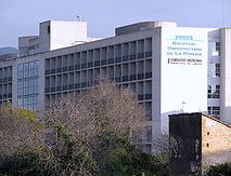 Hospital La Ribera: Especialidades y Contacto